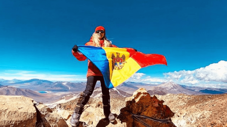 Femeia de afaceri Olga Țăpordei, pe cel mai înalt vulcan din lume! Această expediție o dedică soțului
