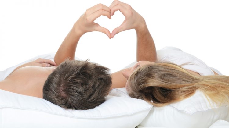 Cum ne-a afectat în 2020 viața sexuală pandemia? Datele unui studiu scot la iveală unele aspecte necunoscute