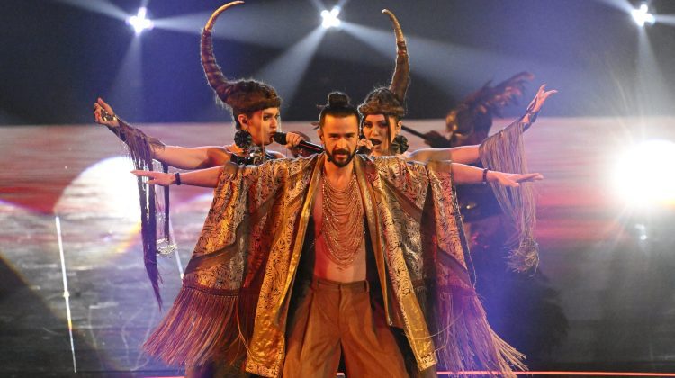 Reacția Moldova 1 la criticile aduse de cântărețul Pasha Parfeni