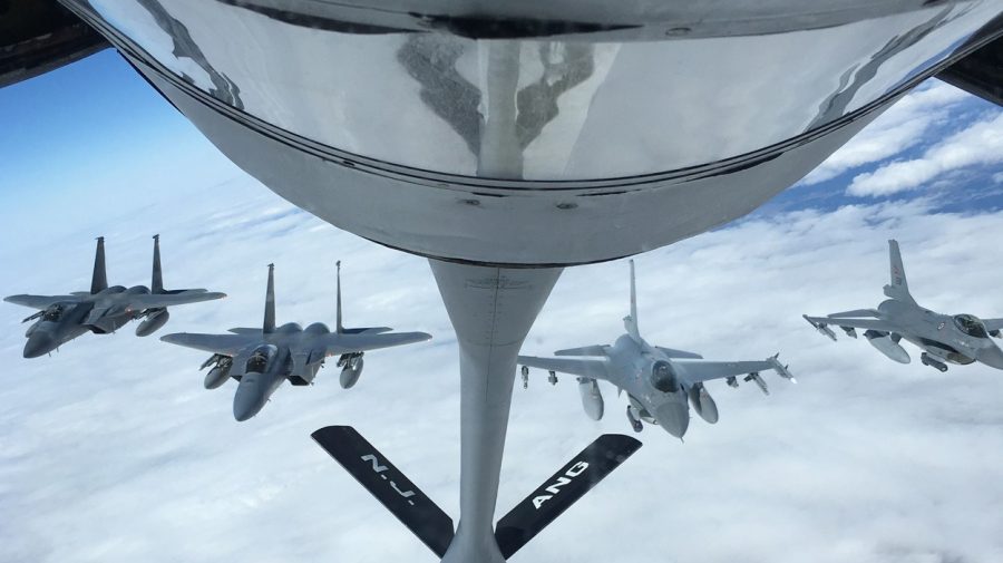 Exerciţiu aerian de o amploare fără precedent, găzduit de Finlanda şi alte două state nordice