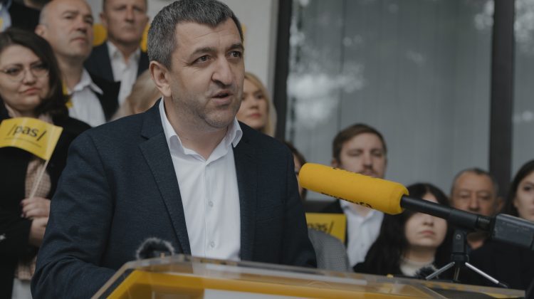 FOTO Lilian Carp, candidat la funcția de primar al Capitalei: „Avem soluții. Împreună putem schimba orașul”