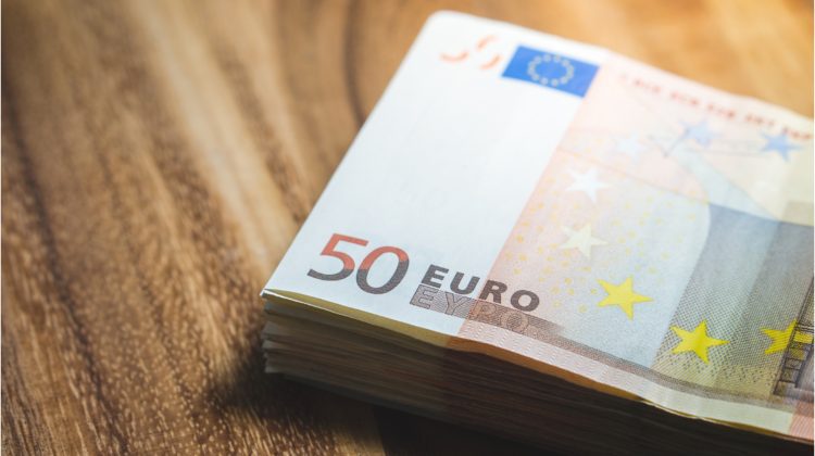 FOTO Un șofer „curajos” a încercat să dea mită polițiștilor. Ce încălcare a admis în trafic