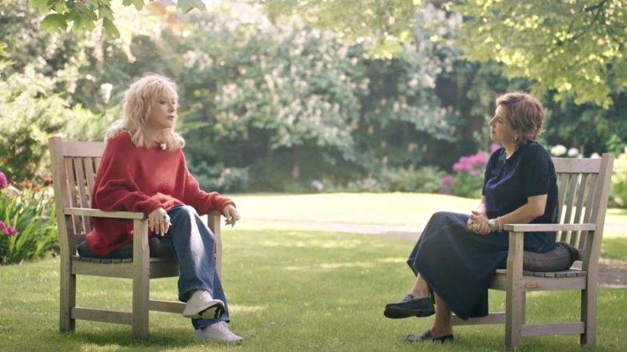 Primul interviu al Allei Pugaciova de când a părăsit Rusia: Să-i spui patriei că greșește – asta înseamnă patriotism