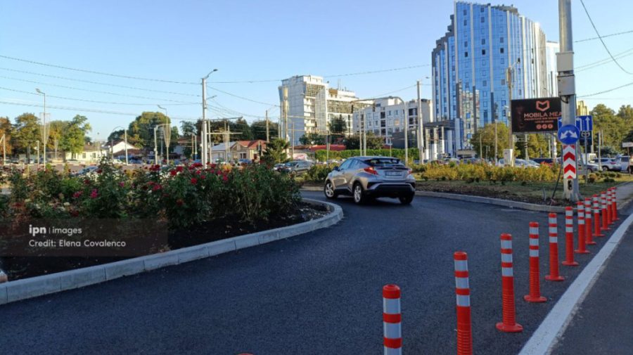 Șoferii pot întoarce mai ușor pe Viaduct. A fost creată o bandă specială