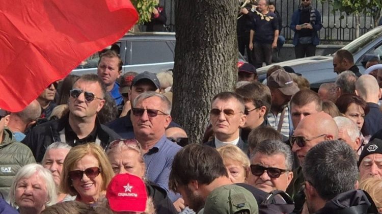 Eșecul protestului „patrioților”: Oamenii fugarului Șor au fost zăriți la adunare, în slujba lui Dodon și Tarlev