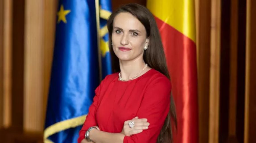 Ministra de Externe, Oana Țoiu, dată în judecată pentru o datorie veche de trei ani