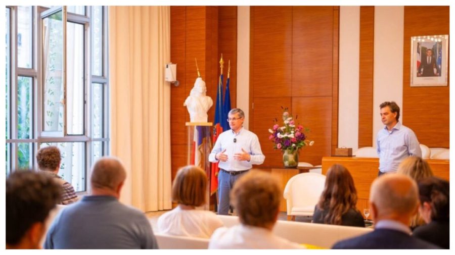 Igor Grosu s-a întâlnit cu moldovenii din Franța: oameni bine informați și cu gândire critică