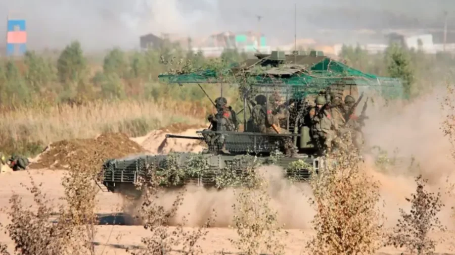 VIDEO Putin, în haine militare, a inspectat soldații și echipamentele armatei, în contextul exercițiilor Zapad-2025