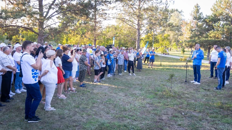 Renato Usatîi: Partidul Nostru va reduce numărul de deputați de la 101 la 51 și va lichida consiliile raionale