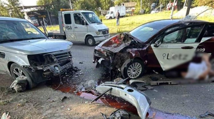 CNAMUP despre accidentul de la Botanica: Patru persoane au fost duse la spital
