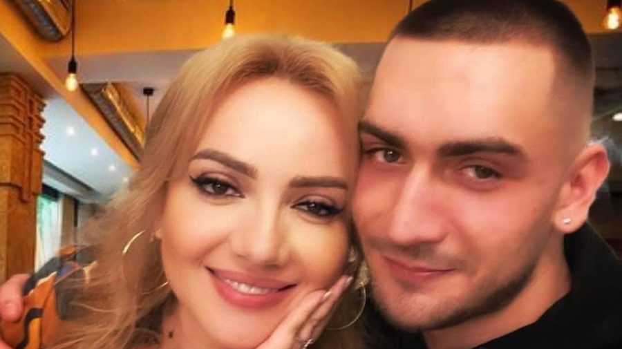 VIDEO Adriana Ochișanu îndeamnă publicul să se roage, după ce Cristi a ajuns la spital: „E cu mult mai bine”