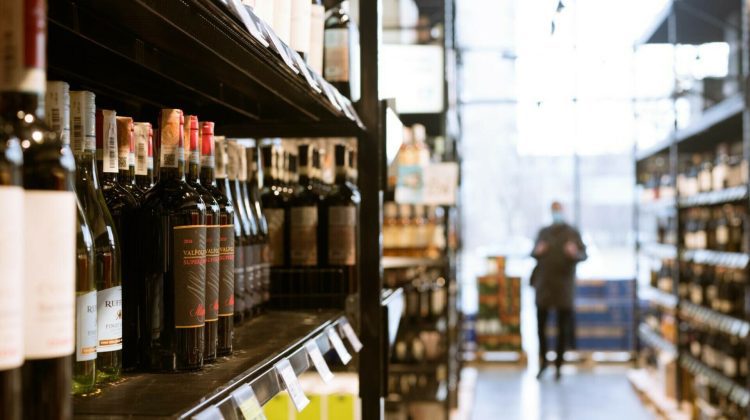 Trei morți în Brazilia din cauza alcoolului contrafăcut. Autoritățile suspectează crimă organizată