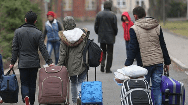 Elemente avansate de securitate și biometrie! Migranții aflați în Moldova vor primi noi modele de acte