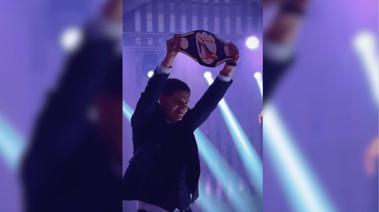 VIDEO Mirii primesc centura „sub papucul miresei” – noul trend la nunțile din Moldova