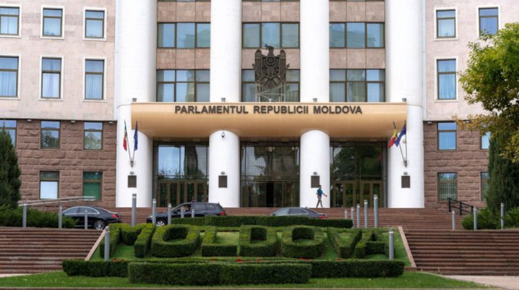 Zi importantă pentru țară! Curtea Constituțională decide joi validarea noului Legislativ. Urmărește live pe RLIVE TV