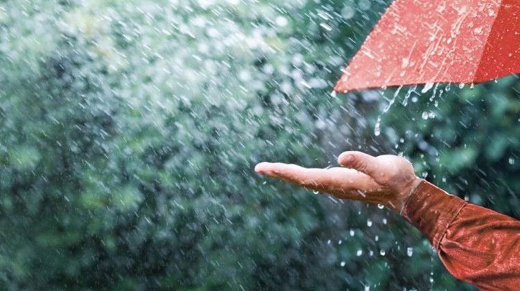 Vreme caldă și instabilă pe 9 septembrie: Ploi și descărcări electrice spre seară