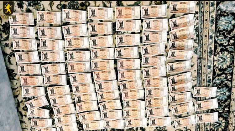 Descinderi masive într-o anchetă de corupere electorală și finanțare ilegală a partidelor. Ce au găsit polițiștii