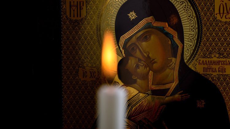 Creștinii ortodocși de stil vechi prăznuiesc tăierea capului Sfântului Ioan Botezătorul. Tradiții și superstiții