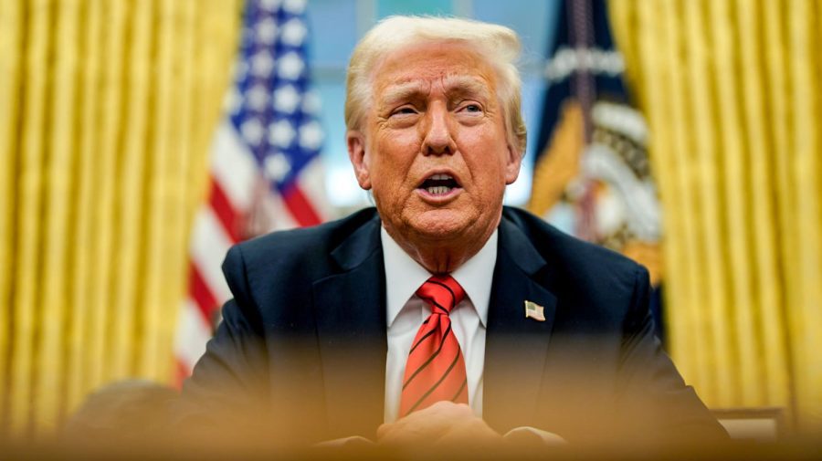 Taxa de 100.000 dolari pe vize agită piețele globale ale muncii și provoacă reacții