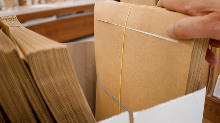 Termenul-limită pentru ca plicurile cu votul prin corespondență să ajungă la secția de votare 