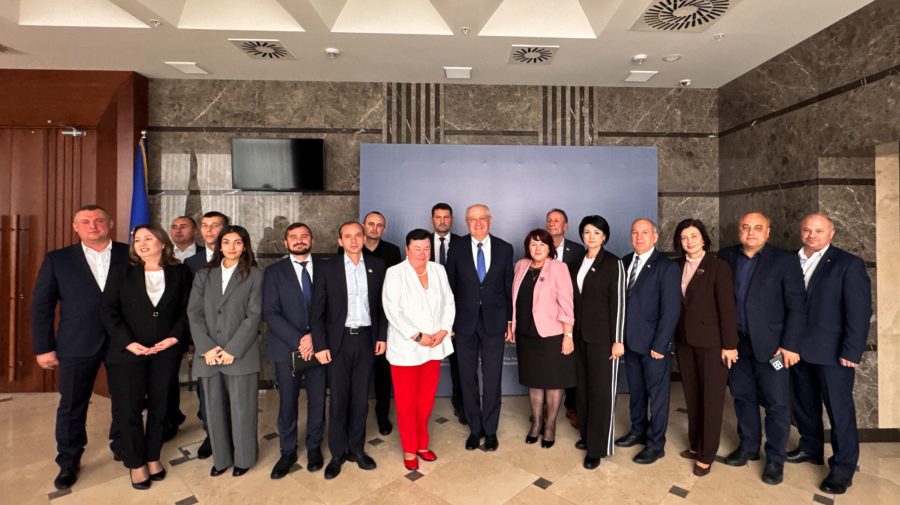 Alexandru Munteanu, la discuții cu primarii: În centrul dialogului s-au aflat reforma administrației publice locale