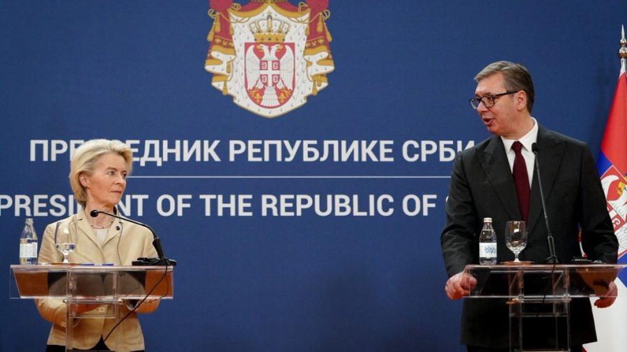 Președintele Serbiei a confirmat că în tabăra tactico-militară pentru moldoveni activau ruși