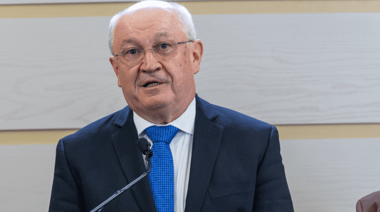 Alexandru Munteanu efectuează o vizită de lucru la Bruxelles: Se va întâlni cu șefii instituțiilor europene