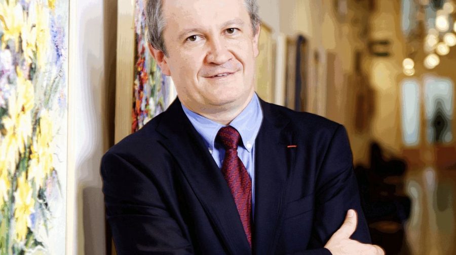 Alexandru Munteanu efectuează prima sa vizită oficială la București. Cu cine se va vedea