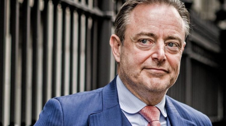 Trei tineri arestați în Belgia: plănuiau un atac terorist asupra premierului Bart De Wever