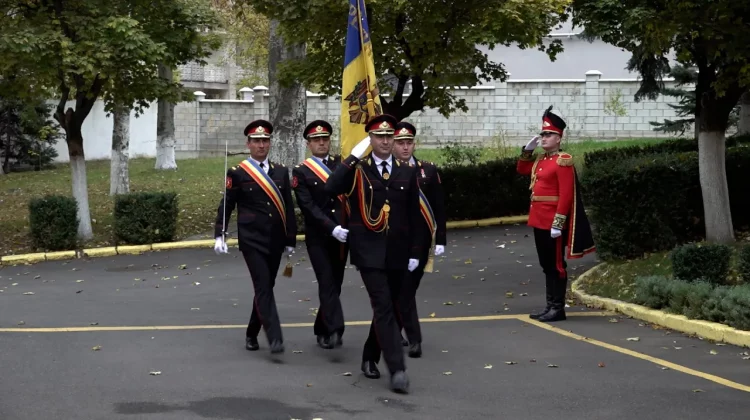 NO COMMENT | MISIUNE ÎNDEPLINITĂ: CEL DE-AL TREILEA CONTINGENT DE CARABINIERI A REVENIT DIN KOSOVO