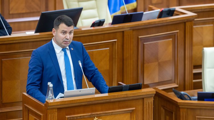 VIDEO „Democrația Acasă” a constituit fracțiunea parlamentară. Costiuc anunță că partidul va fi opoziție pro-europeană