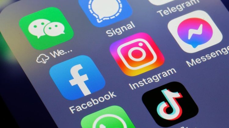 Facebook, Instagram și TikTok, acuzate de Comisia Europeană că încalcă legislația UE privind serviciile digitale