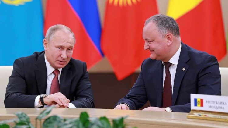 Felicitare servilă de la Dodon către Putin de ziua de naștere: Moldova are nevoie de Rusia, aliatul și prietenul nostru