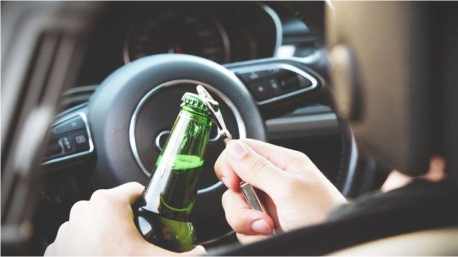 Conduceau beți și fără permis: trei persoane, trimise după gratii