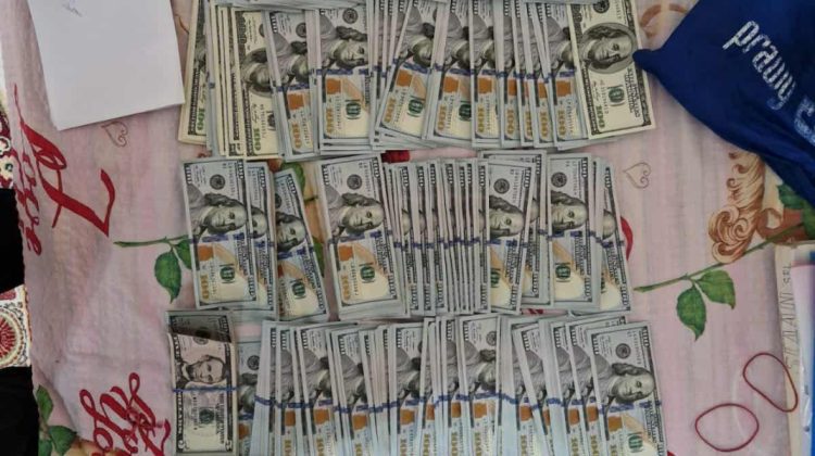 „Ni s-au dat peste 900 de mii!” – CNA publică interceptările în dosarul corupției la liceul Asachi