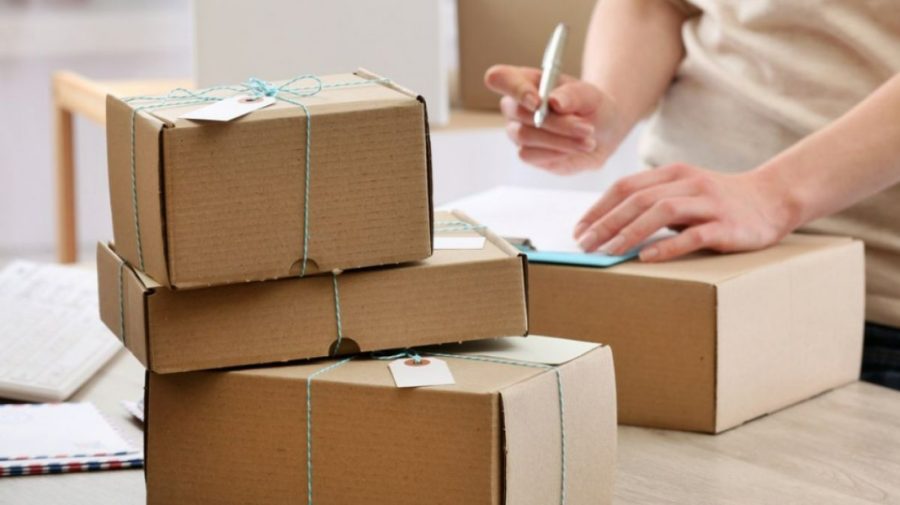 Câștiguri din colete. Fiscul a identificat 24,7 milioane lei din vânzări prin poștă