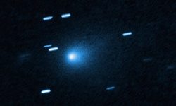 Obiectul misterios care traversează rapid Sistemul Solar. Ce știm despre 3I/ATLAS, cometa care zboară cu 61 km pe secundă