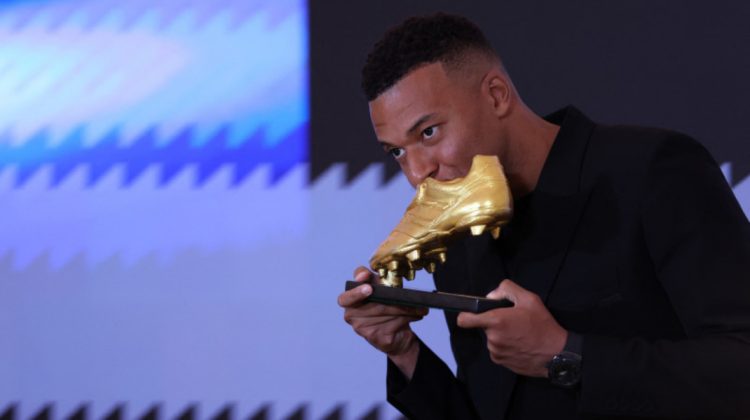 Kylian Mbappé a primit Gheata de Aur a Europei, după ce a marcat 44 de goluri în primul sezon la Real Madrid