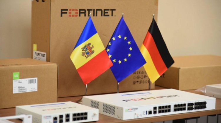 Poliția Republicii Moldova a primit echipamente performante de securitate cibernetică de la Germania