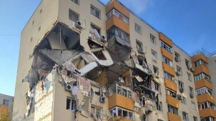 Explozie puternică într-un bloc din București: Două persoane au murit, iar mai multe au fost rănite grav