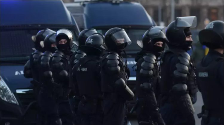 Noapte tensionată la București! Un șofer drogat și fără permis a încercat să spargă porțile ambsadei Rusiei