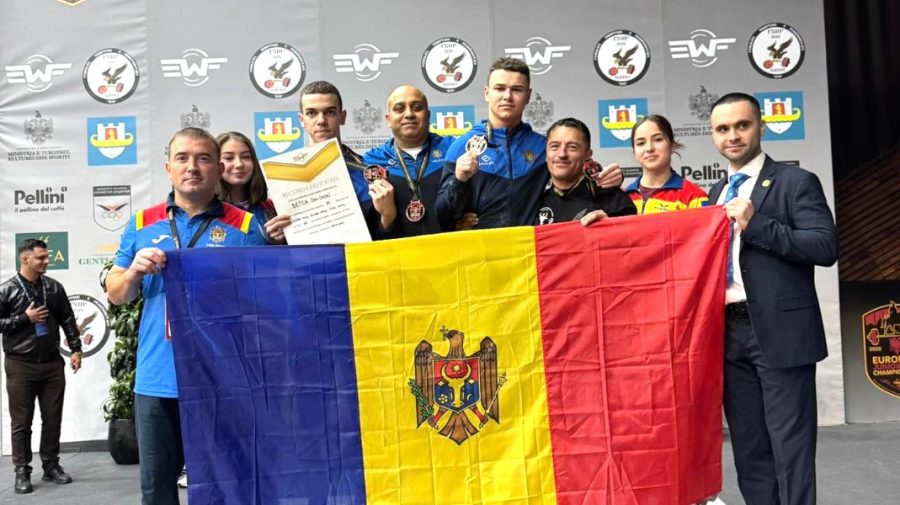 FOTO Halterofilii Ion Badanev și Dan Betca, medaliați la Campionatele Europene de juniori