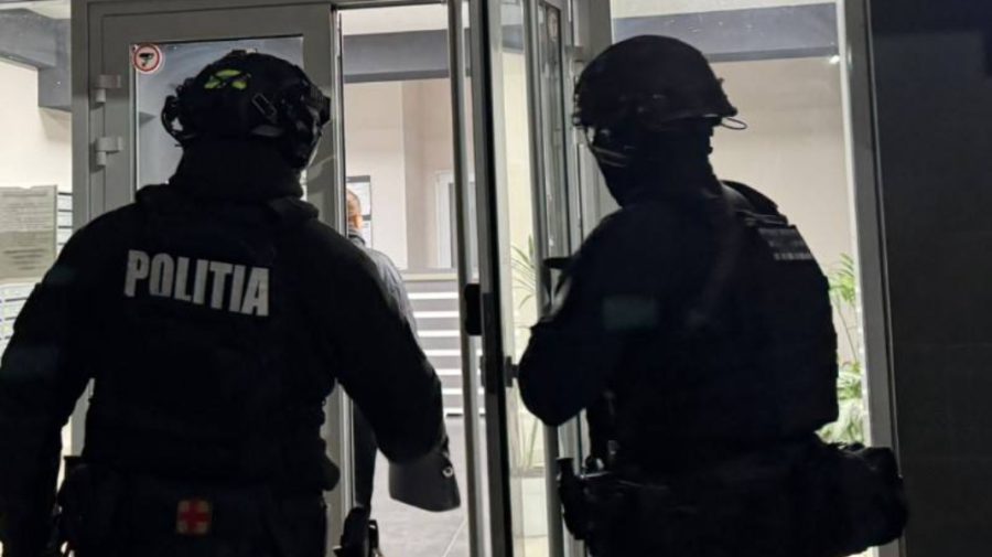 Percheziții matinale pe întreg teritoriul țării într-un dosar penal privind „activitatea mercenarilor”