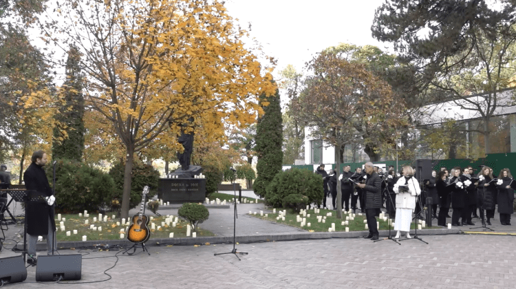 NO COMMENT | CHIȘINĂUL ÎI COMEMOREAZĂ PE DOINA ȘI ION ALDEA-TEODOROVICI