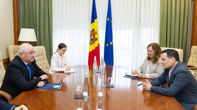 Despre ce au discutat premierul Alexandru Munteanu și Însărcinatul cu Afaceri al SUA