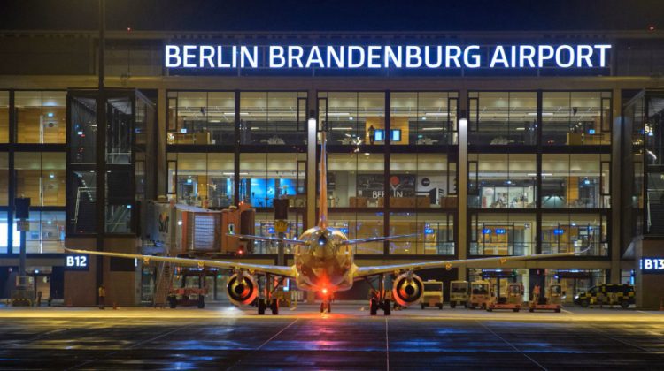 Alertă pe Aeroportul din Berlin: Mai multe zboruri au fost suspendate timp de aproape două ore, din cauza unei drone