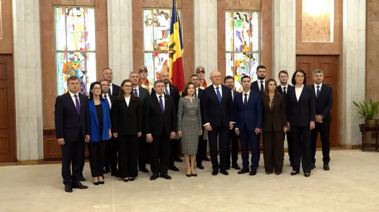 NO COMMENT | ÎNVESTIREA GUVERNULUI MUNTEANU