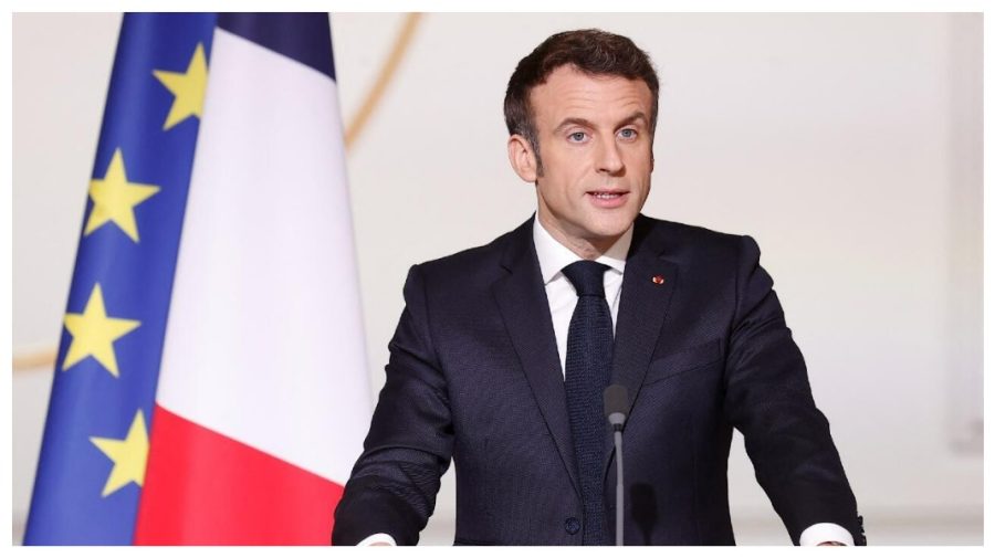 Panic cosmic la Paris: Macron acuză Moscova că transformă spațiul în câmp de bătălie