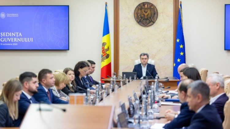 Maia Sandu mulțumește Guvernului Recean: “A făcut istorie prin trecerea referendumului privind integrarea europeană”