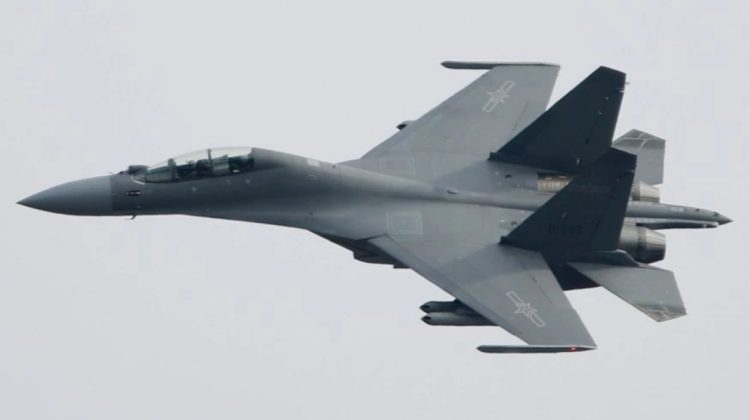 Un avion de vânătoare Su-30 s-a prăbușit în Rusia. Cei doi piloți au murit